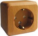 Розетка одинарная ЭТЮД SE накладная со шторками с заземлением бук в Чите