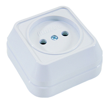 Розетка одинарная накладная MAKEL белая в Чите