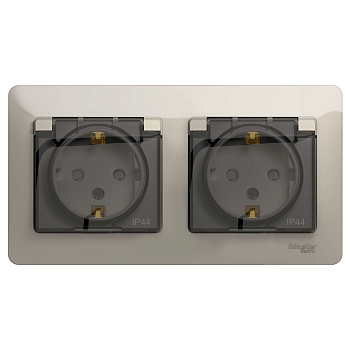Розетка двойная Glossa SE с заземлением со шторками IP44 молочная сборе в Чите