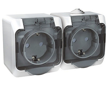 Розетка двойная ЭТЮД SE накладная со шторками c крышкой полугерметичная с з/к белая в Чите