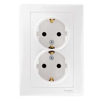 Розетка двойная SEDNA Schneider Electric с заземлением белая в Чите